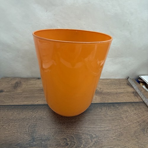 Blumentopf groß orange